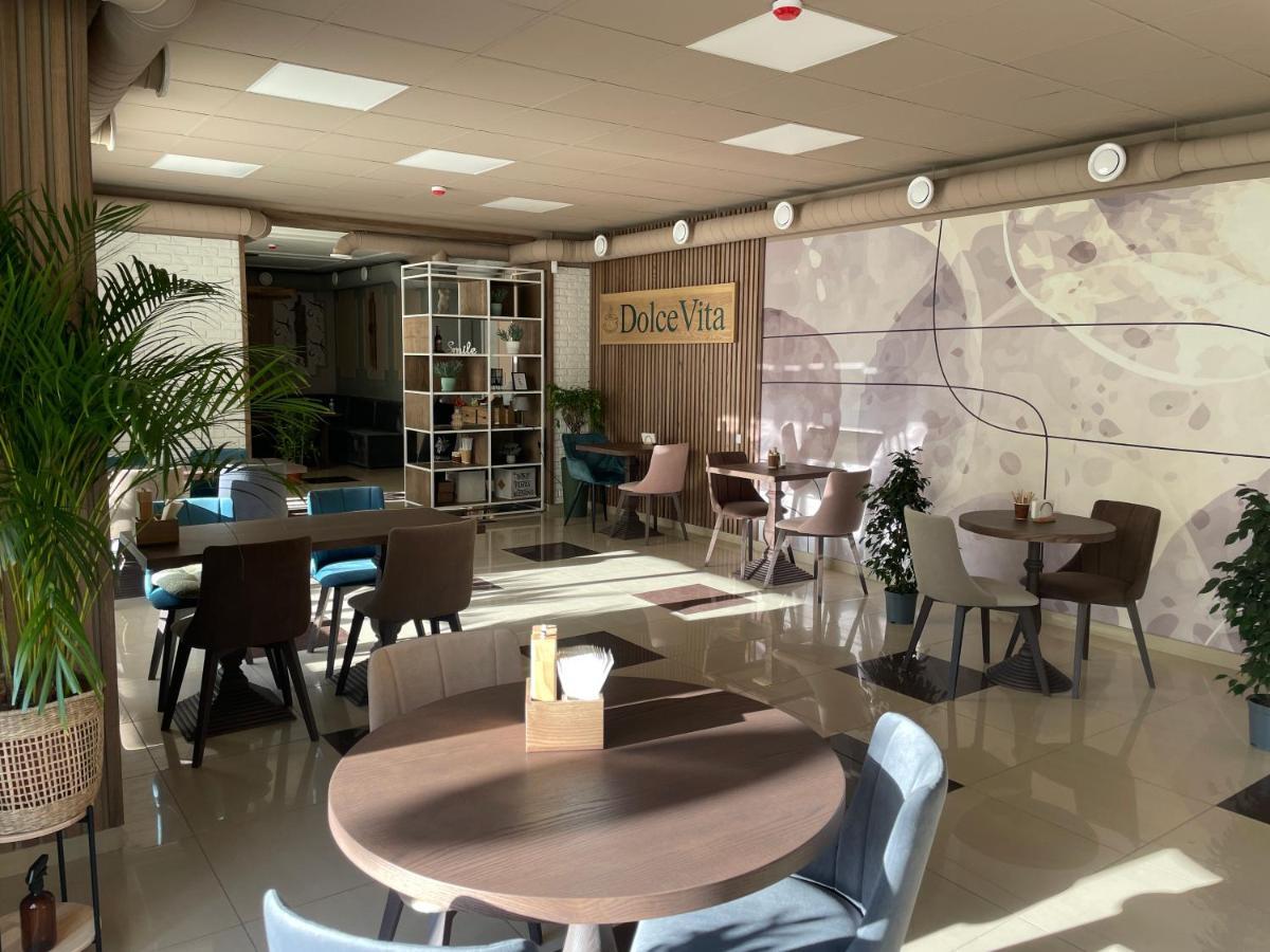 Apart-Hotel 24/7 Kamianets-Podilskyi Luaran gambar